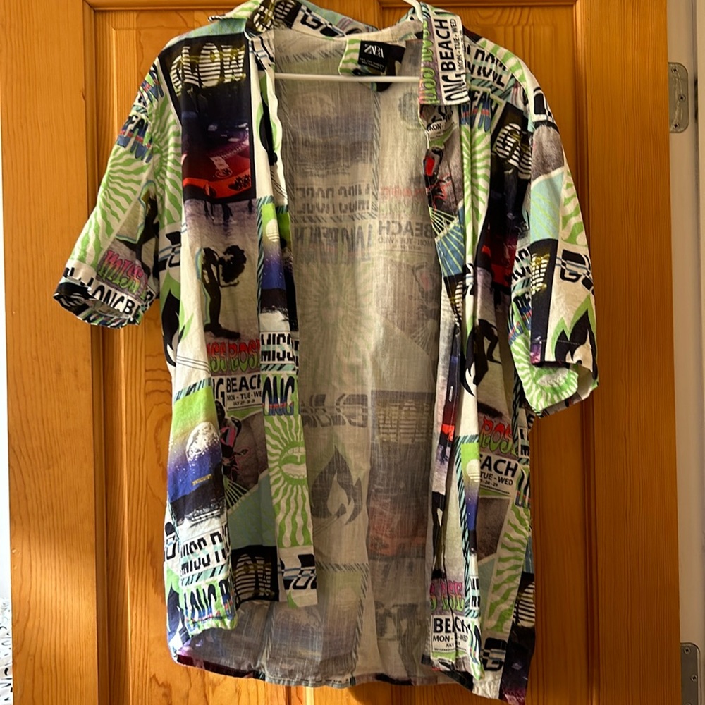 ZARA Men’s Button Down Graphic T-Shirt size L